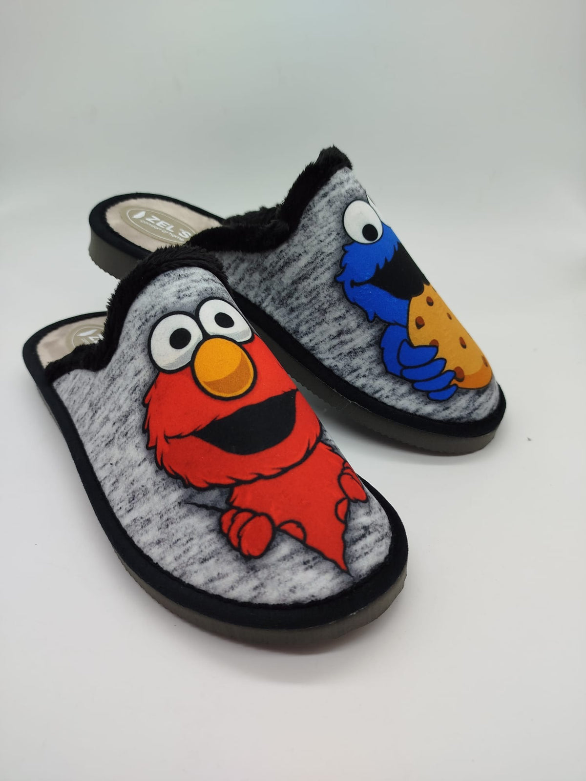 ZAPATILLAS EL MONSTRUO DE LAS GALLETAS